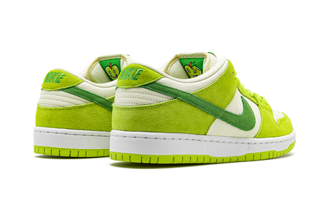 Nike SB Dunk Low Pro Sour Apple