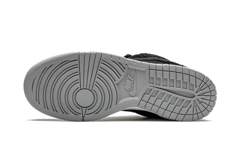 SB Dunk Low "Medicom Toy - BE@RBRICK"