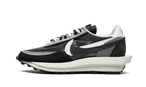 Nike Waffle Sacai Black