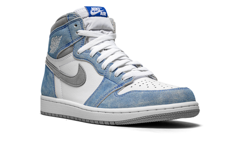 Air Jordan 1 High Hyper Royal
