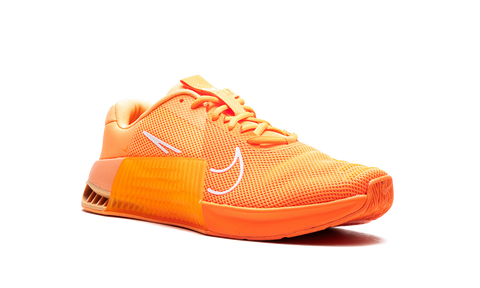 Nike Metcon 9 AMP Atomic Orange