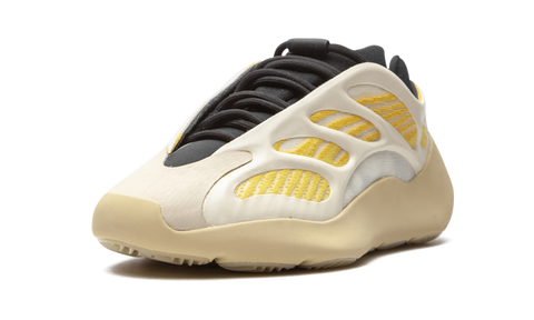 Adidas Yeezy Boost 700 V3 Safflower