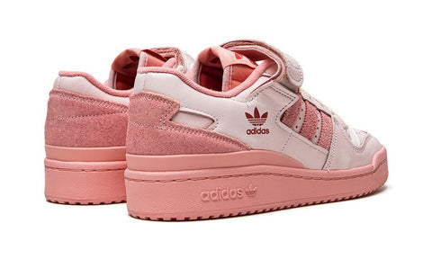 Adidas Forum 84 Low Pink at Home