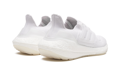 Adidas UltraBoost 22 Triple White