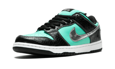 Nike Dunk Low Diamond Supply Co.