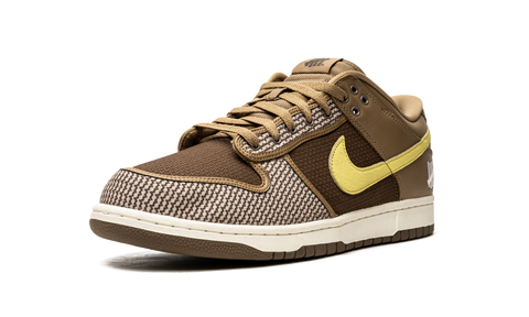 Nike Dunk Low Undefeated Canteen