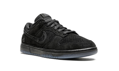 Nike Dunk Low SP Undefeated 5 On It Black
