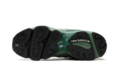 New Balance 1000 Mallard Green Sea Salt