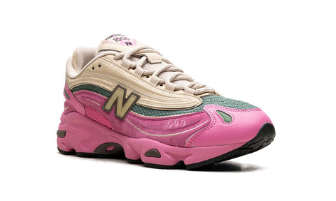 New Balance 1000 Real Pink Sandstone