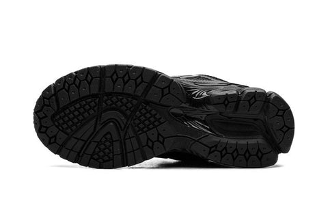 New Balance 1906R "Black Metallic"