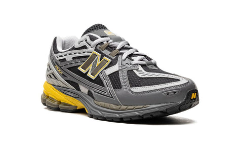 New Balance 1906R "Castlerock Ginger Lemon"