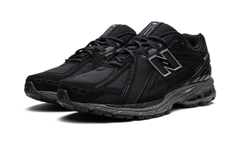 New Balance 1906R "Cordura Pocket Black"