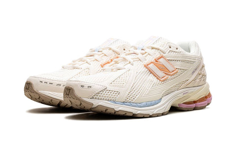 New Balance 1906R "Pink Sugar"