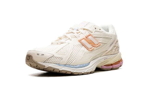 New Balance 1906R "Pink Sugar"