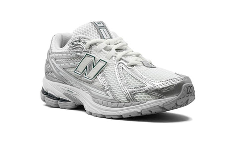 New Balance 1906R "SILVER METALLIC"