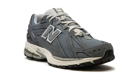 New Balance 1906R "TITANIUM"