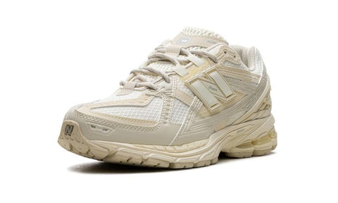 New Balance 1906R Utility "Yellow"