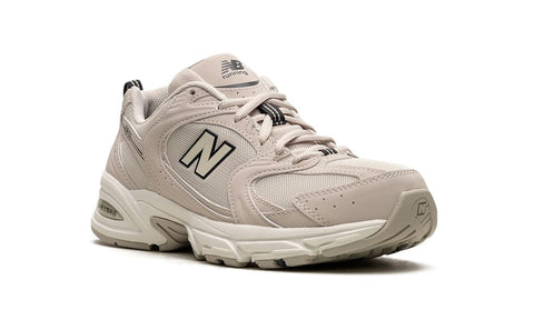 New Balance 530 vory
