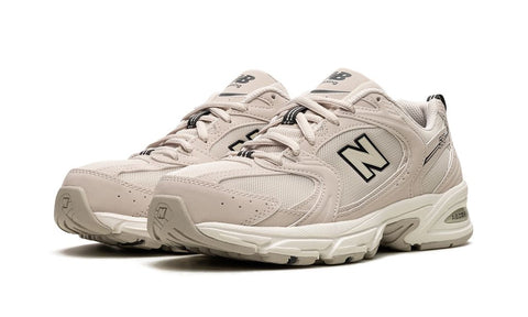 New Balance 530 vory