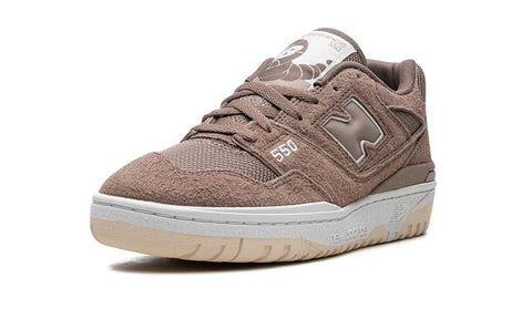New Balance 550 Mushroom