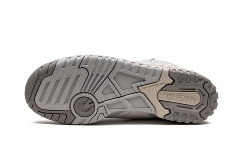New Balance 650 Light Aluminum