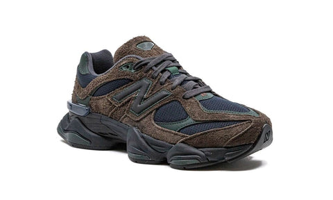 New Balance 9060 Beef And Broccoli