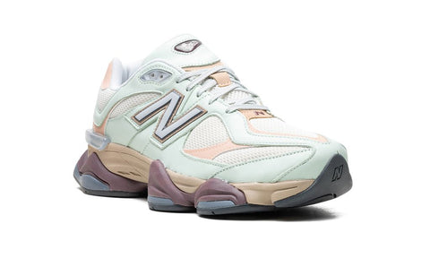 New Balance 9060 Clay Ash