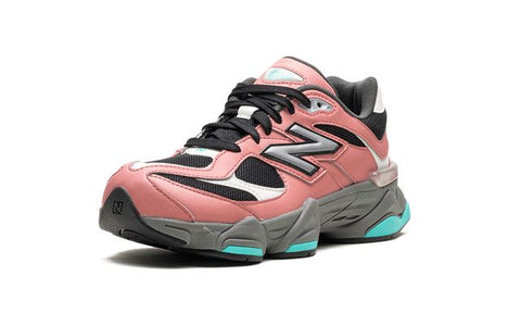 New Balance 9060 GS Pink Teal