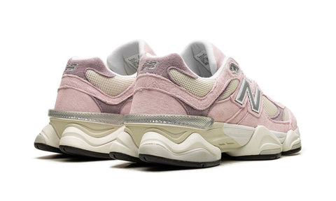 New Balance 9060 Rose Sugar Angora