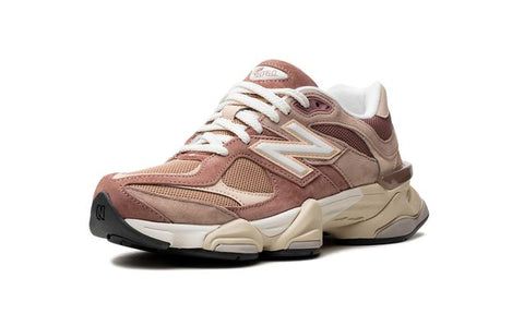 New Balance 9060 Sparrow