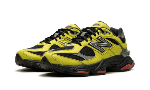 New Balance 9060 Tea Tree