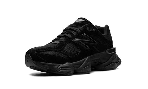 New Balance 9060 Triple Black