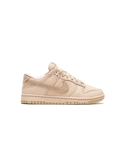 Nike WMNS DUNK LOW