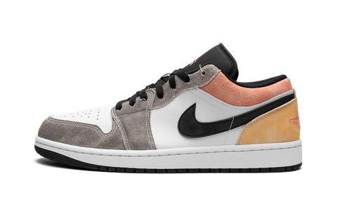 Jordan 1 Low SE Flight Club