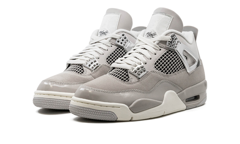 Jordan 4 Retro Frozen Moments